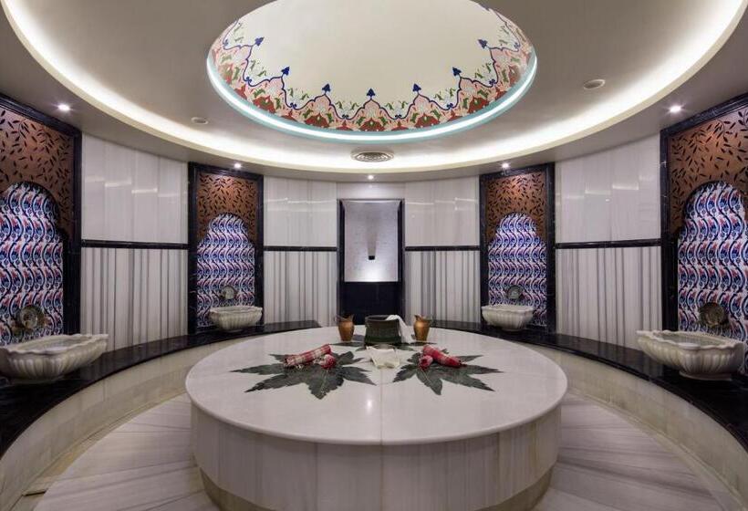 Merit Royal Premium Hotel Casino & Spa