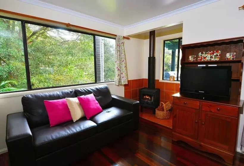 ホテル Montville Country Cabins