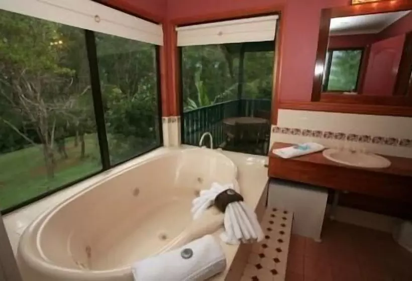 ホテル Montville Country Cabins