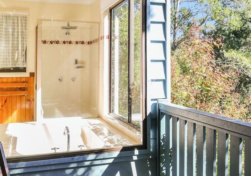 ホテル Montville Country Cabins