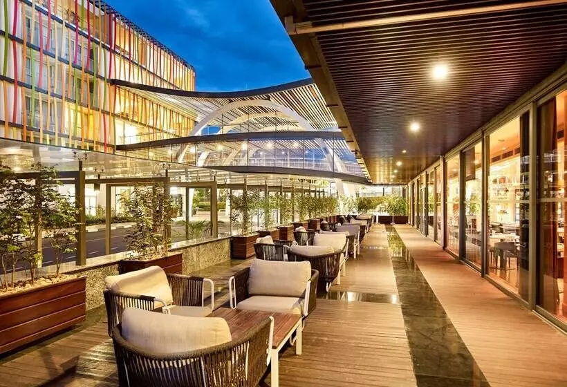 Radisson Blu Hotel & Convention Centre Kigali