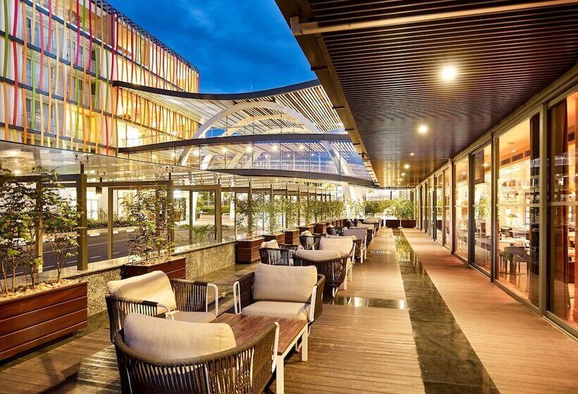 Radisson Blu Hotel & Convention Centre Kigali