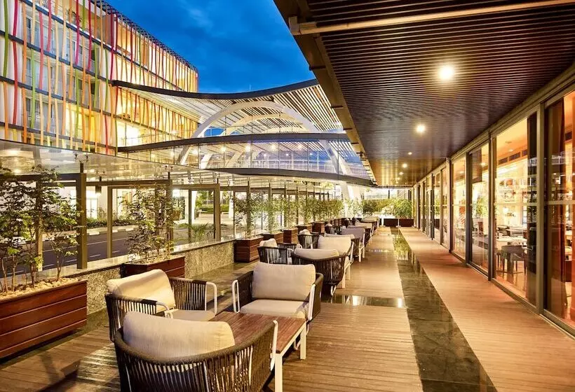Radisson Blu Hotel & Convention Centre Kigali