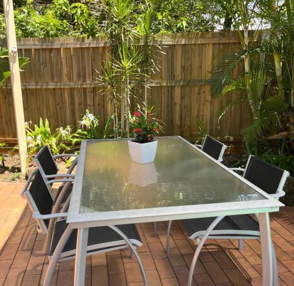 فندق Sea Mist Palms