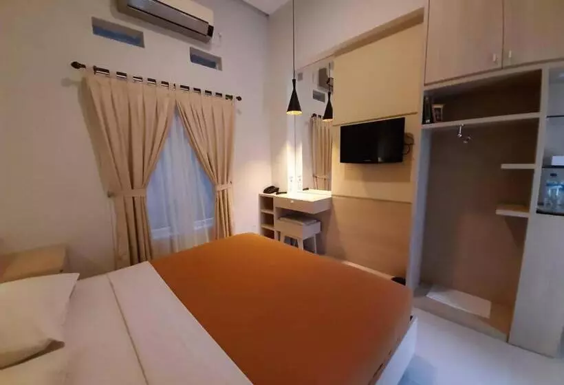 The Sriwijaya Hotel   Halal