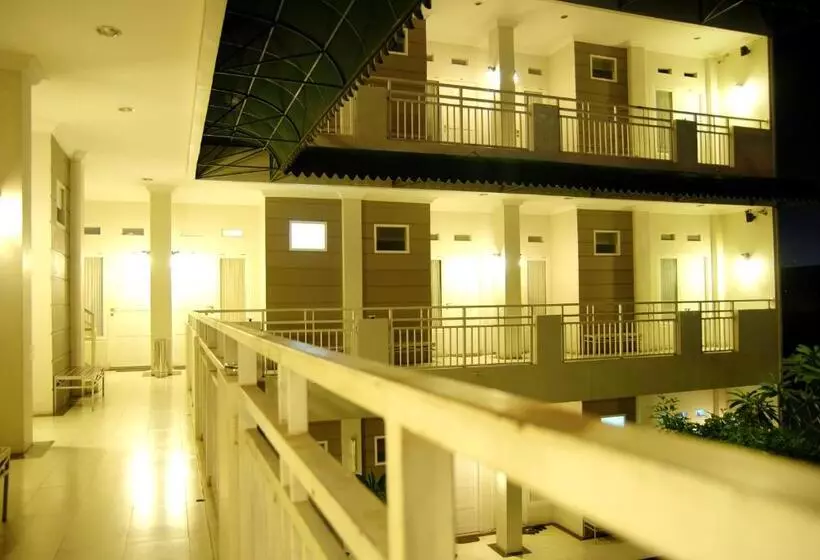 The Sriwijaya Hotel   Halal