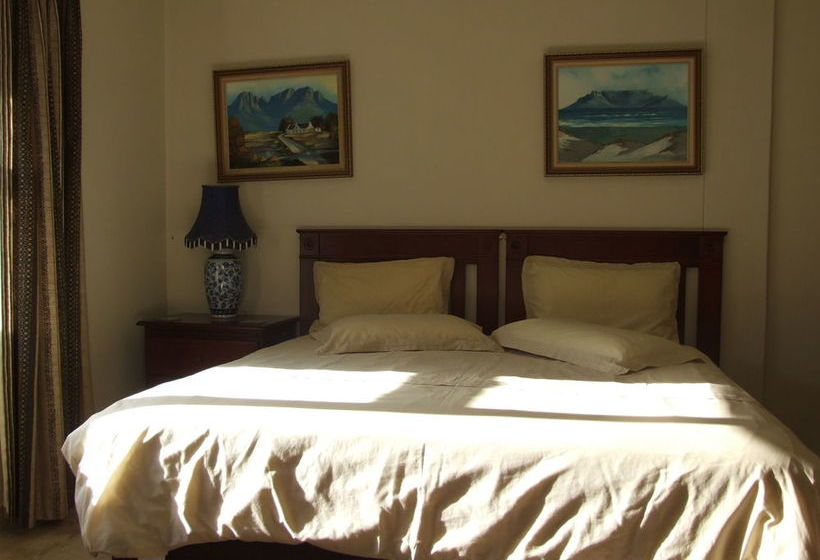 Pensão Gordon's Bay Guesthouse