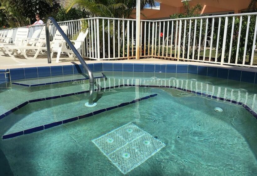 Warm Mineral Springs Motel