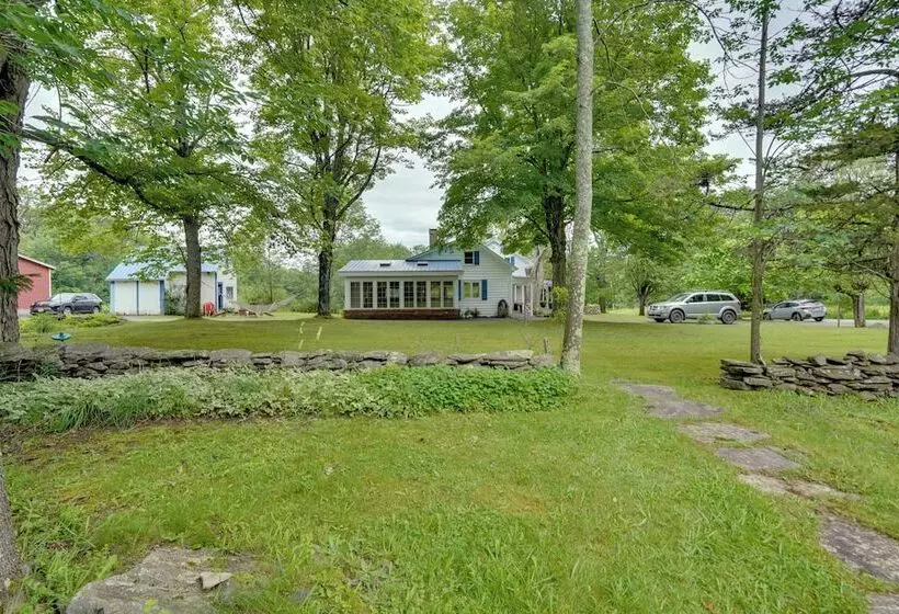 All Year Round Retreat Near Windham Mountain