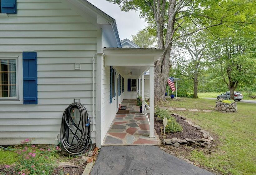 All Year Round Retreat Near Windham Mountain