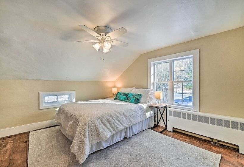 All Year Round Retreat Near Windham Mountain