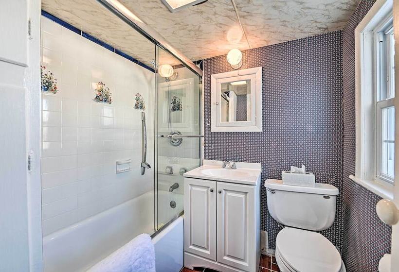 All Year Round Retreat Near Windham Mountain