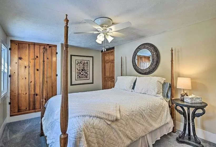 All Year Round Retreat Near Windham Mountain