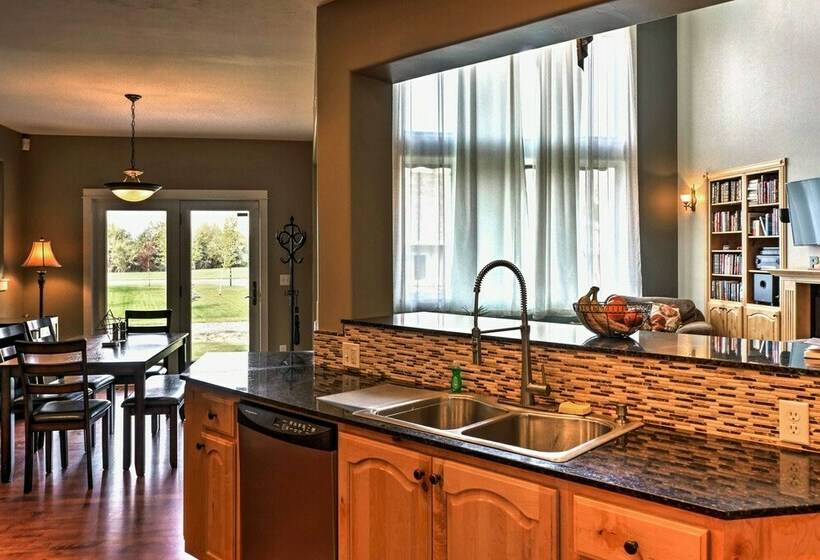 Beautiful Bozeman House 10 Minutes To Downtown!