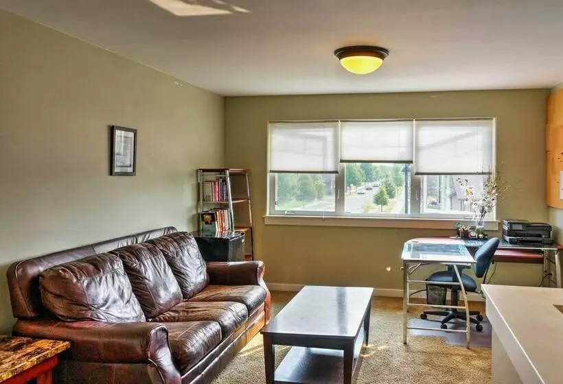 Beautiful Bozeman House  10 Minutes To Downtown!