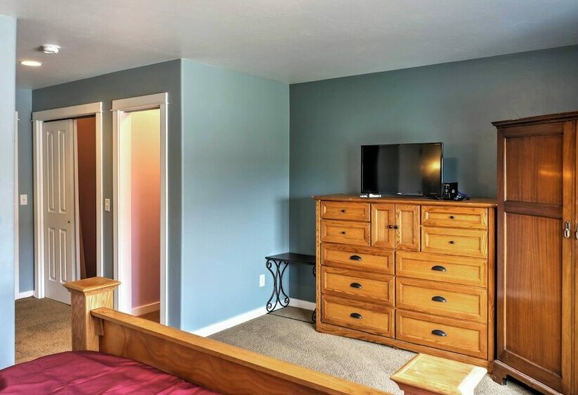 Beautiful Bozeman House 10 Minutes To Downtown!