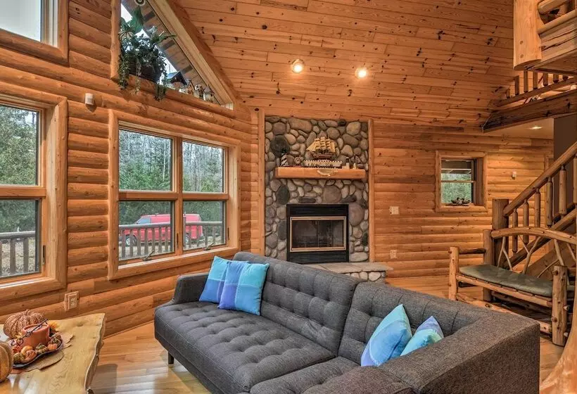 Camp Tony  W/ Trail Access: Walk To Lake Huron!