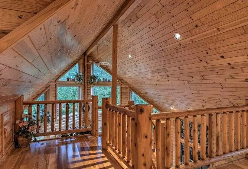 Camp Tony  W/ Trail Access: Walk To Lake Huron!