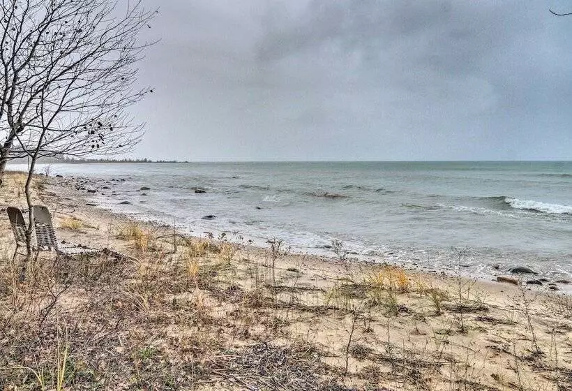 Camp Tony  W/ Trail Access: Walk To Lake Huron!