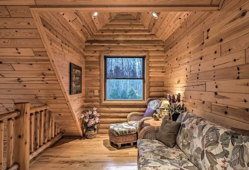 Camp Tony  W/ Trail Access: Walk To Lake Huron!