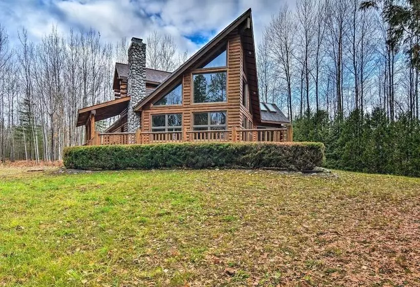 Camp Tony  W/ Trail Access: Walk To Lake Huron!