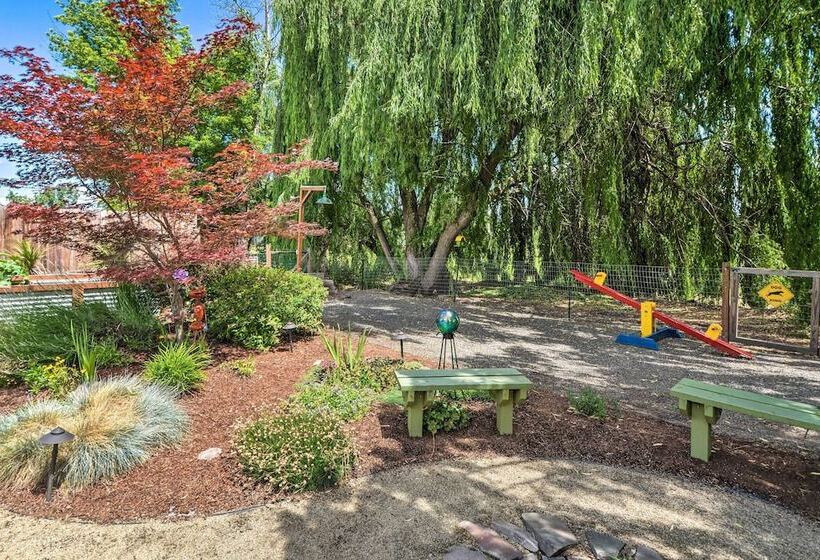 Central Medford Family Retreat W/ Large Yard!