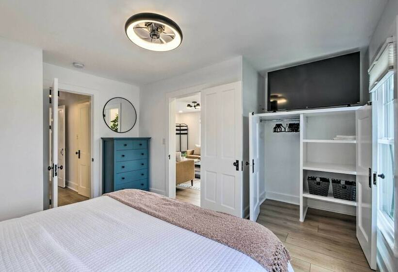 Chagrin Falls Home < Half Mi To Waterfall!