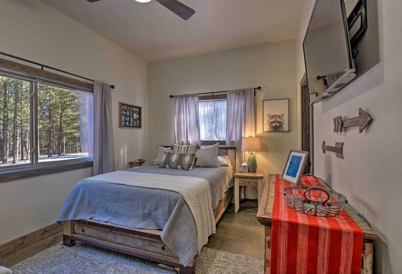 Custom Angel Fire Home: Views, Hot Tub & Fire Pit!