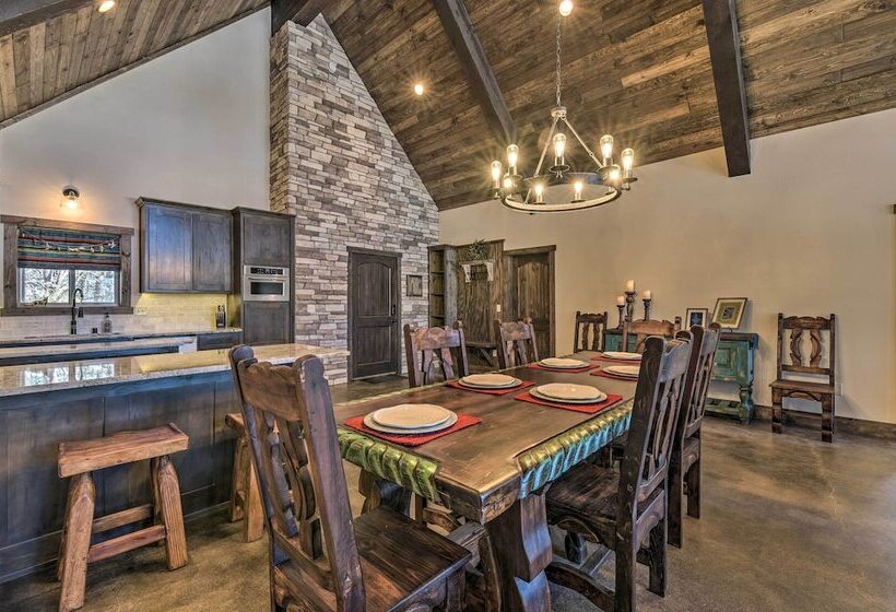 Custom Angel Fire Home: Views, Hot Tub & Fire Pit!