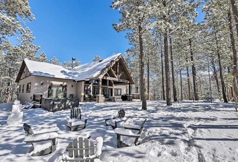 Custom Angel Fire Home: Views, Hot Tub & Fire Pit!