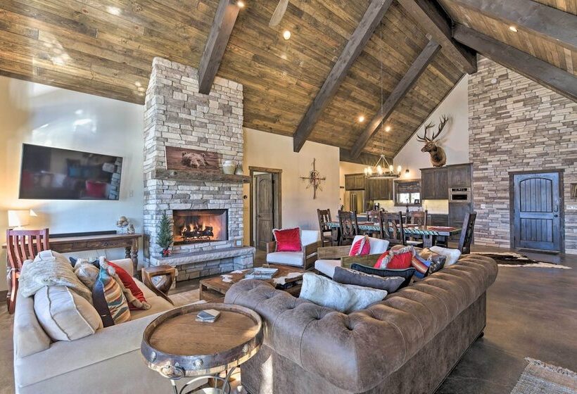 Custom Angel Fire Home: Views, Hot Tub & Fire Pit!