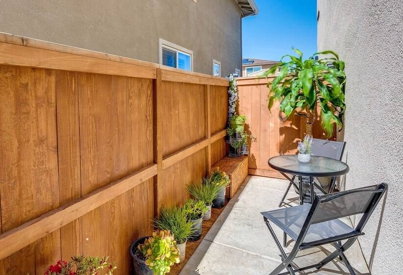 Elk Grove Studio W/ Private Patio: Walk To Casino!