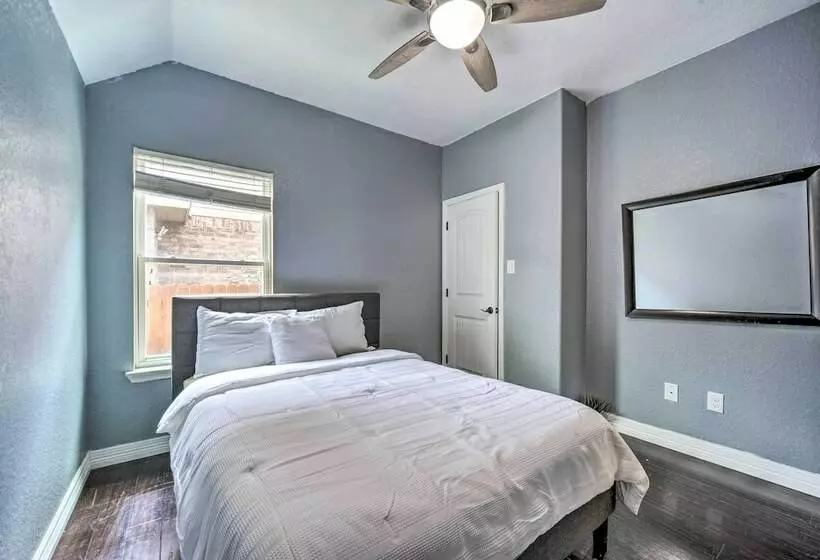 Gorgeous Family Home W/ Yard Near Seaworld!