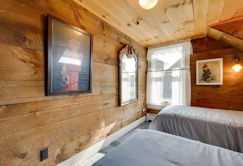 John S Farmhouse In Mount Snow  On 120 Acres!