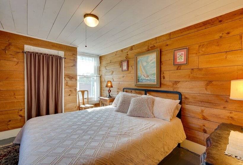 John S Farmhouse In Mount Snow  On 120 Acres!