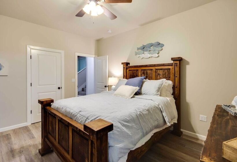 Waterfront Grand Lake Family House W/ Game Room!