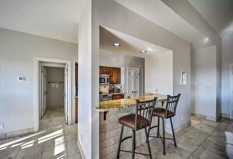 Lovely Spicewood Cottage W/ Patio & Grill!