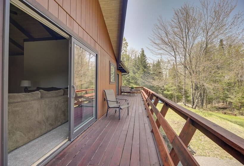 Newcomb Retreat W/ Mountain Views & Fire Pit!