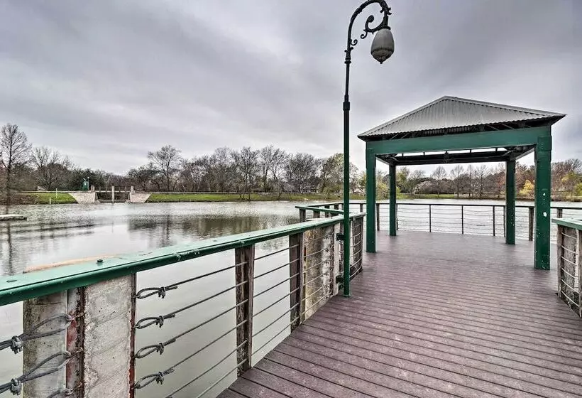 Peaceful Austin Home W/ Private Backyard!