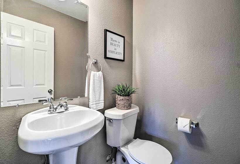 Peaceful Austin Home W/ Private Backyard!