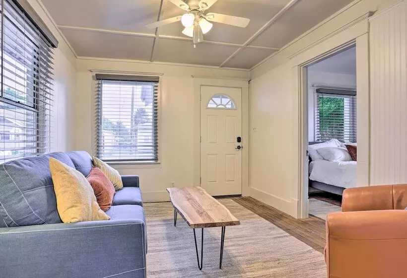 Pet Friendly Baker City Escape W/ Private Yard!