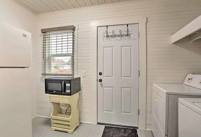 Pet Friendly Baker City Escape W/ Private Yard!