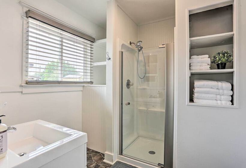 Pet Friendly Baker City Escape W/ Private Yard!