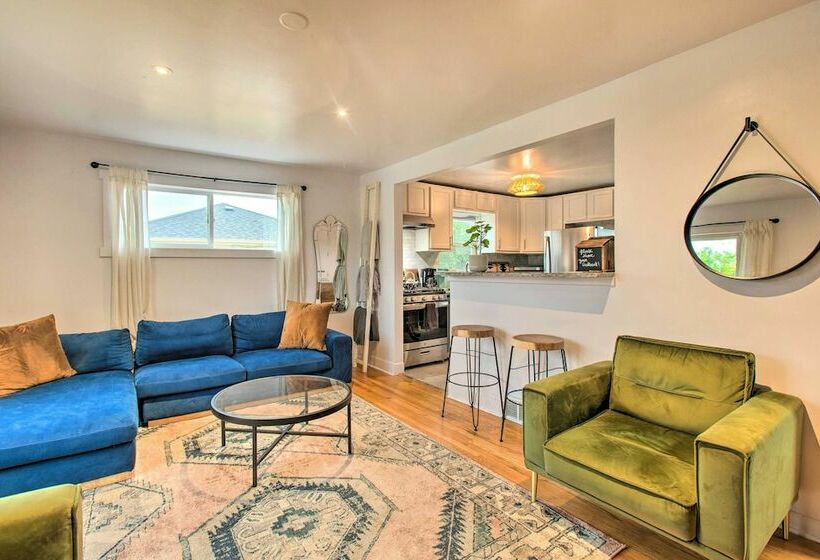 Petfriendly Home W/ Yard ~ 6 Mi To Denver!