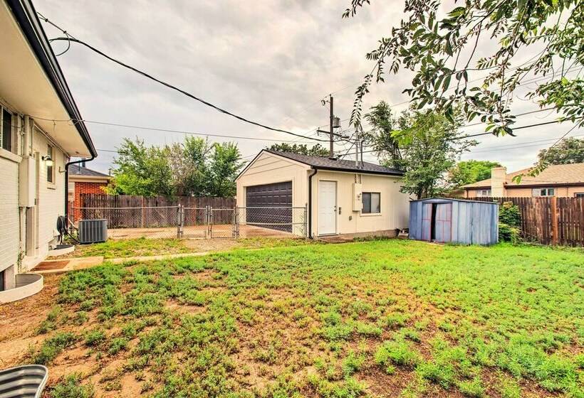 Petfriendly Home W/ Yard ~ 6 Mi To Denver!