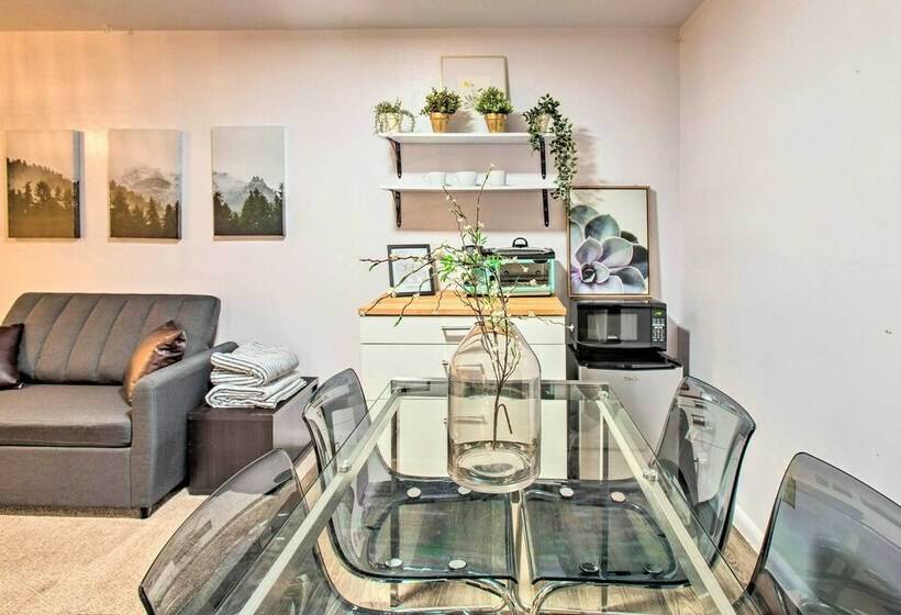 Petfriendly Home W/ Yard ~ 6 Mi To Denver!