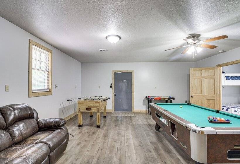 Quiet Lakefront Grand Rapids Cabin On 5 Acres