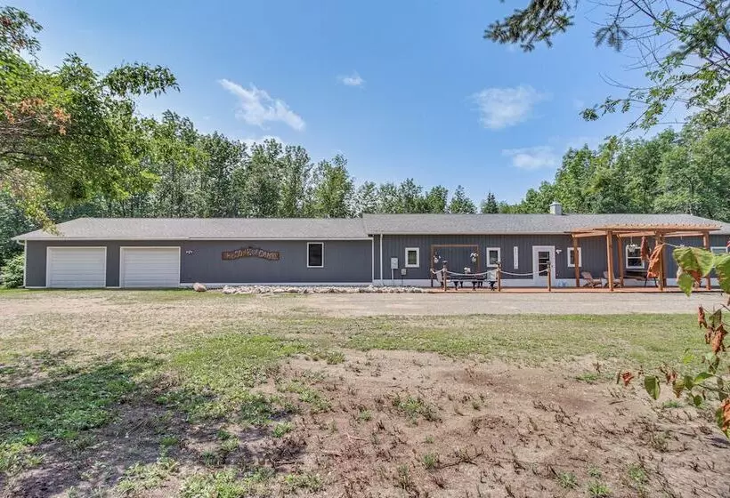 Quiet Lakefront Grand Rapids Cabin On 5 Acres