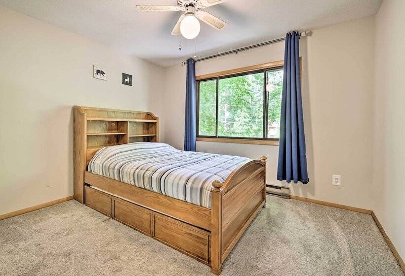 Resting Bear Chalet W/ Community Amenities!