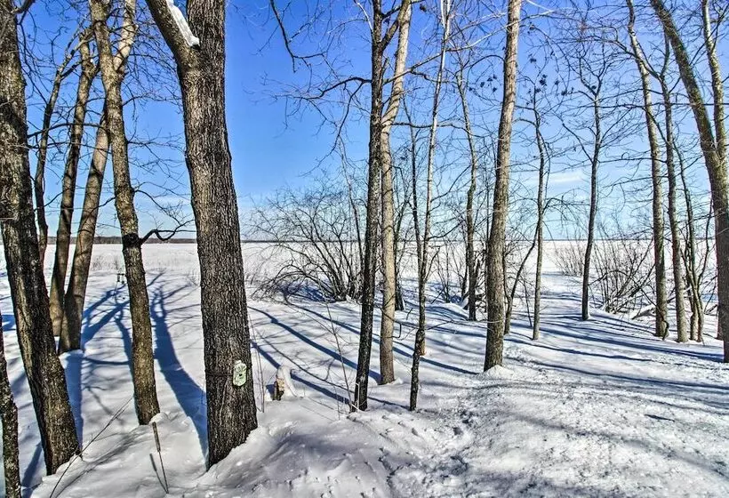 Secluded Remer Cabin W/ Lake Access!